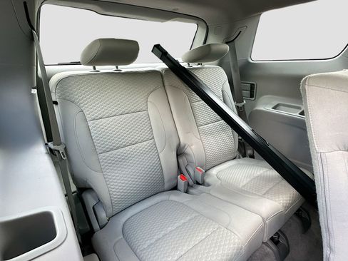 Used 2018 GMC Acadia SLE w/ Driver Alert Package I image 29