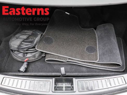 Used 2017 Tesla Model S 90D image 9