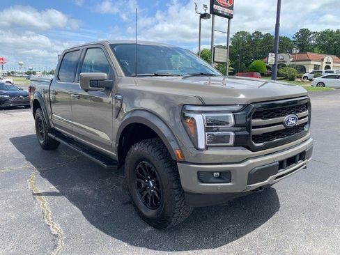 Used 2025 Ford F150 Lariat w/ Equipment Group 502A High AWD/4WD image 6