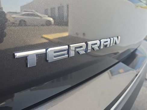 Used 2019 GMC Terrain SLT w/ Preferred Package FWD image 44
