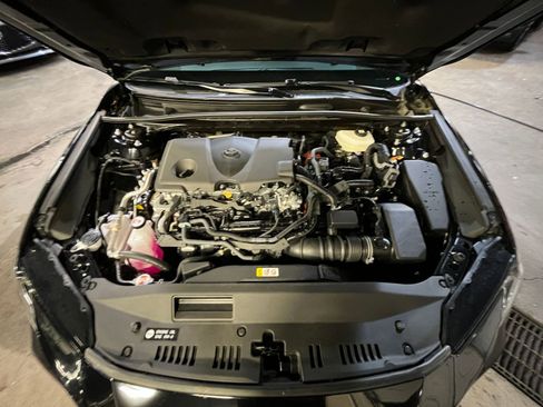 Used 2025 Toyota Camry LE image 31