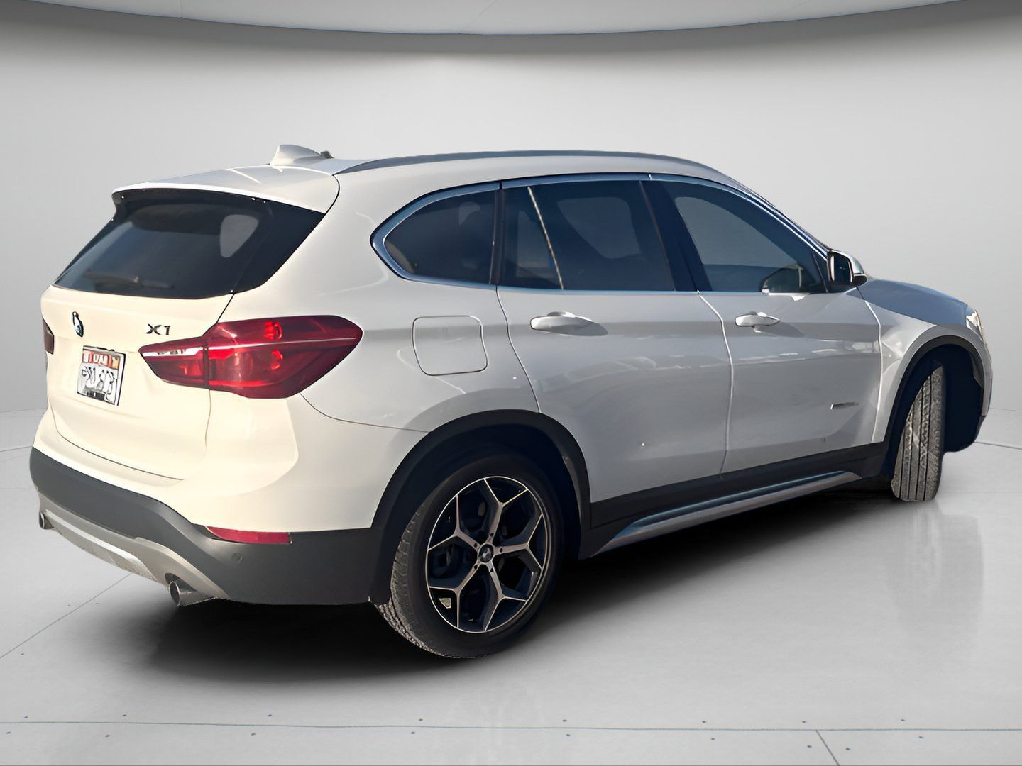 Used 2016 BMW X1 xDrive28i AWD/4WD image 6