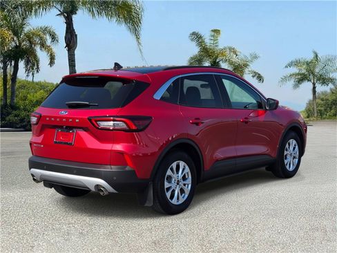 Used 2023 Ford Escape Active w/ Tech Pack #2 image 4