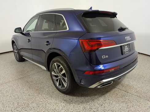 Certified 2023 Audi Q5 2.0T Premium Plus w/ Premium Plus Package AWD/4WD image 5