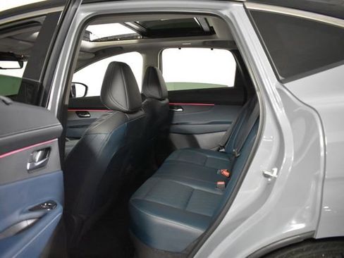 Certified 2025 Nissan Murano Platinum AWD/4WD image 33