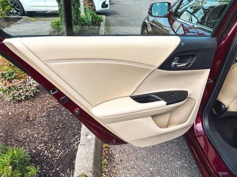 Used 2015 Honda Accord EX-L image 15