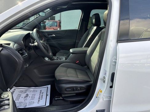 Used 2023 Chevrolet Equinox RS AWD/4WD image 12