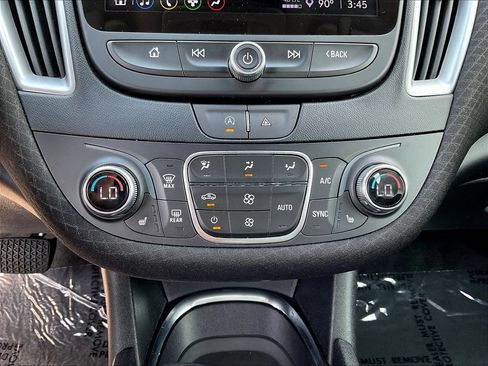 Used 2023 Chevrolet Malibu LT FWD image 15