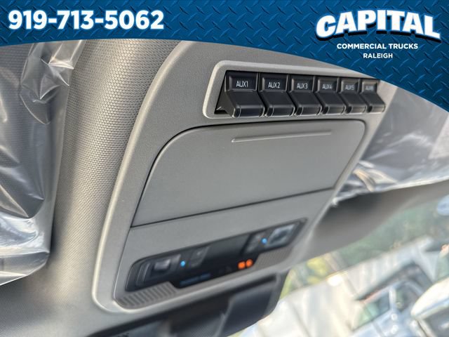 New 2026 Ford F550 4x4 Regular Cab Super Duty image 32