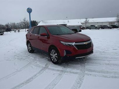 Used 2024 Chevrolet Equinox LT w/ LPO, Floor Liner Package