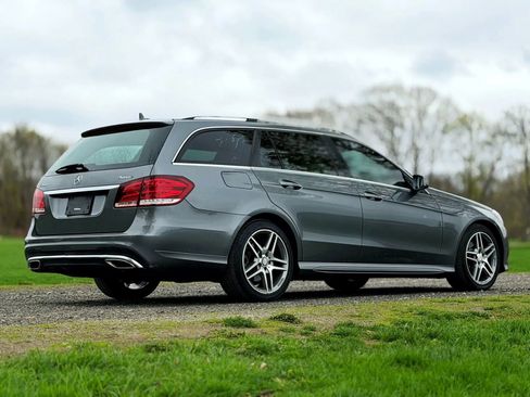 Used 2016 Mercedes-Benz E 350 4MATIC Wagon image 15