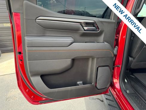 Used 2025 GMC Sierra 1500 AT4 w/ AT4 Premium Package image 15