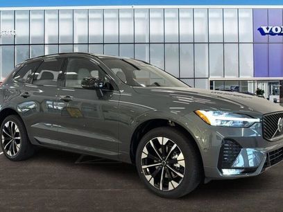 New 2026 Volvo XC60 B5 Plus w/ Climate Package