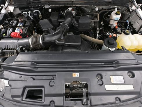 Used 2022 Ford F250 XL w/ Power Equipment Group image 46