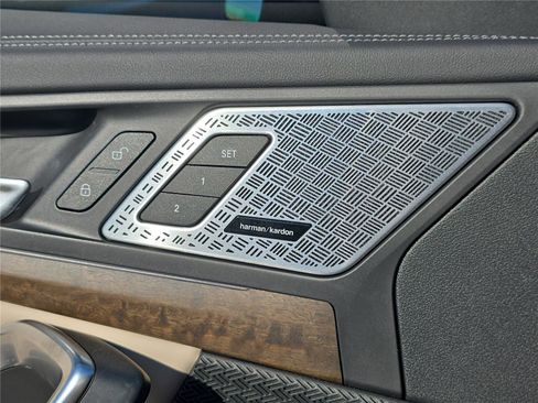 Used 2024 BMW X1 M35i w/ Premium Package image 15