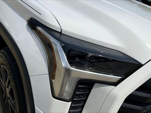 Used 2024 Toyota Tundra SR5 image 26