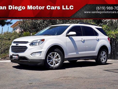 Used 2017 Chevrolet Equinox LT w/ Convenience Package image 1