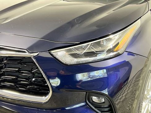 New 2026 Toyota Highlander Limited AWD/4WD image 11