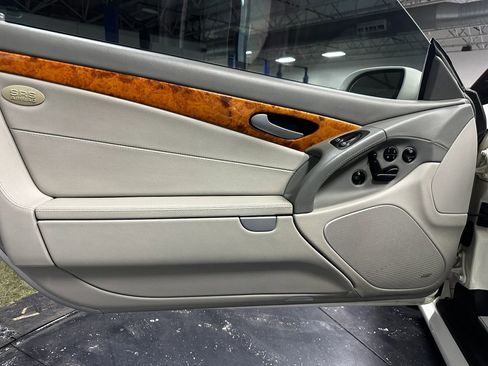 Used 2007 Mercedes-Benz SL 550 image 10