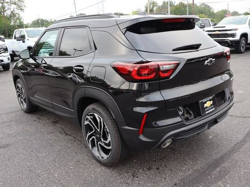 New 2026 Chevrolet TrailBlazer RS w/ Convenience Package FWD image 3