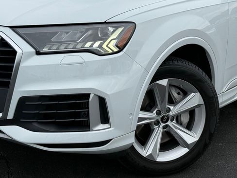 Used 2023 Audi Q7 3.0T Premium w/ Convenience Package AWD/4WD image 4