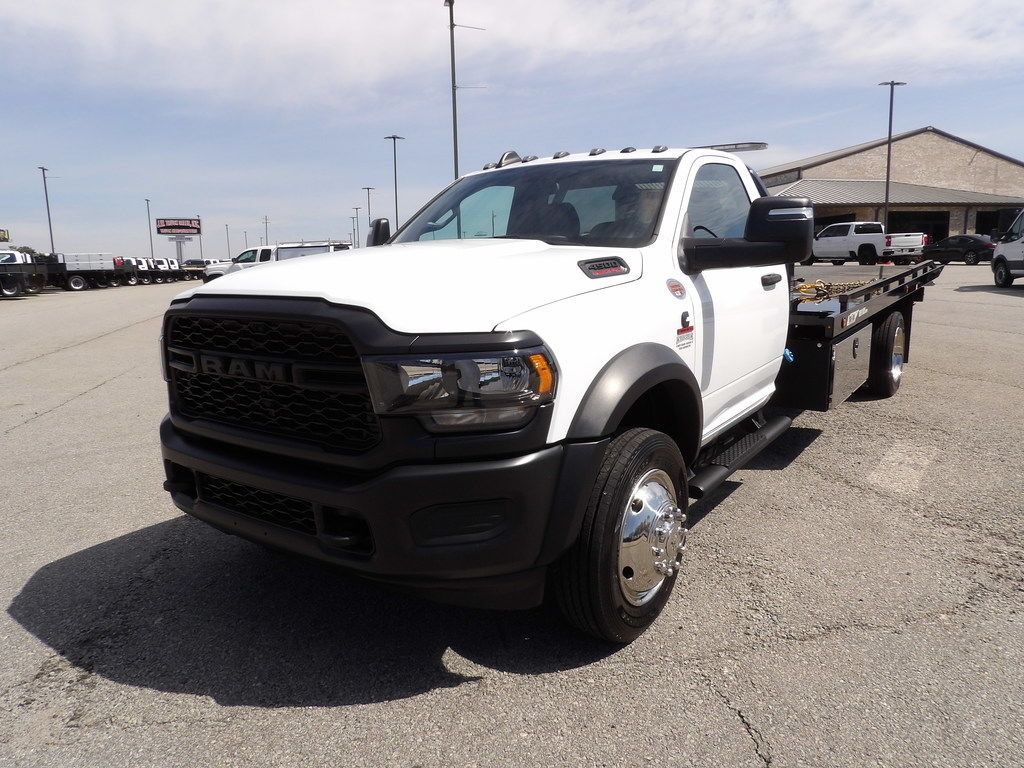 Used 2024 RAM 4500 Tradesman RWD image 77