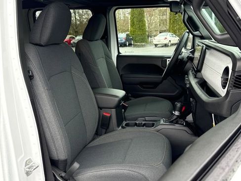 New 2026 Jeep Gladiator Sport image 24