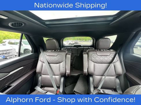 Certified 2025 Ford Explorer Platinum w/ LUX Leather Package AWD/4WD image 32