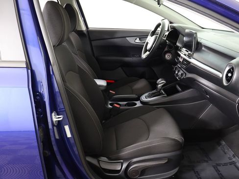 Used 2021 Kia Forte LXS FWD image 28