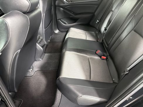 Used 2021 Honda Accord Sport image 18