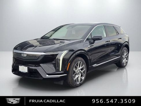 New 2026 Cadillac Optiq Luxury 1 RWD image 1
