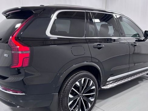 Certified 2025 Volvo XC90 B5 Plus AWD/4WD image 6