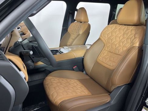 New 2026 Nissan Armada Platinum Reserve image 18