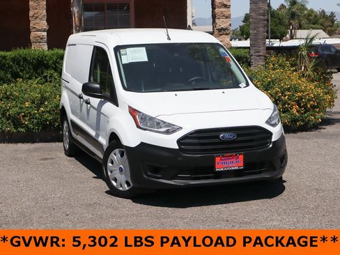 Used 2019 Ford Transit Connect XL image 2