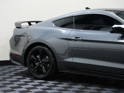 Used 2021 Ford Mustang GT RWD image 13