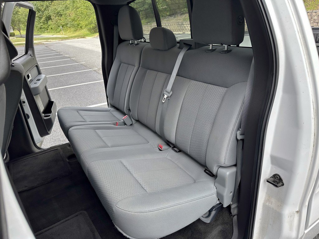 Used 2014 Ford F150 XLT w/ Equipment Group 302A Luxury AWD/4WD image 25
