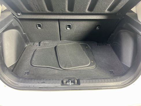 Used 2023 Hyundai Venue SEL w/ Cargo Package FWD image 24