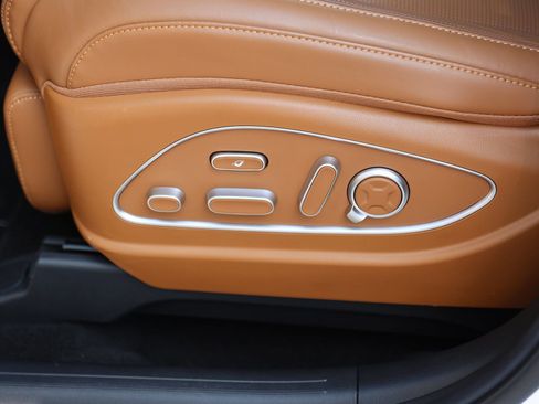 Used 2026 Hyundai Palisade Calligraphy AWD/4WD image 19