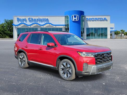 New 2026 Honda Pilot Touring image 1