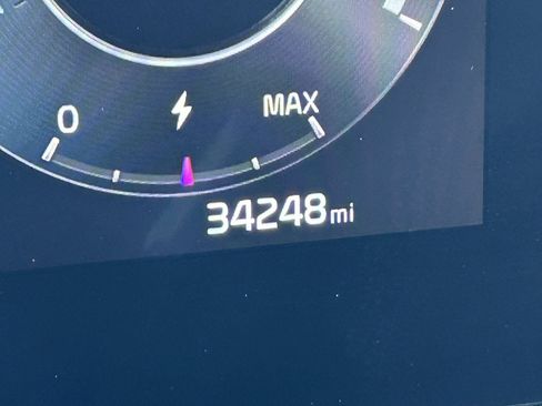 Used 2023 Kia Niro Wave FWD image 35