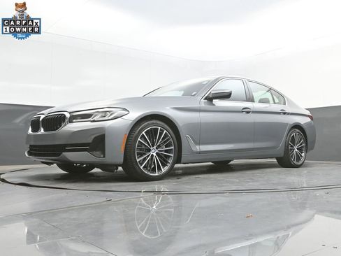 Used 2023 BMW 540i w/ Premium Package RWD image 42