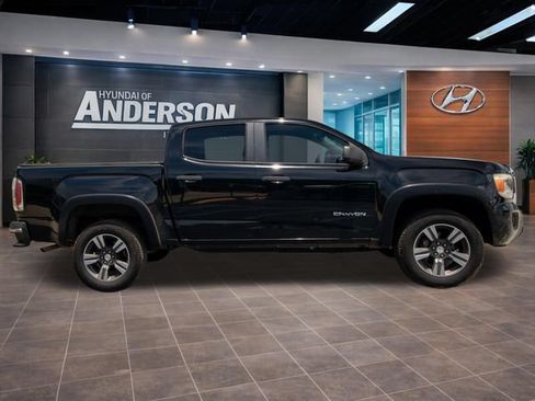 Used 2015 GMC Canyon 2WD Crew Cab w/ Convenience Package image 14