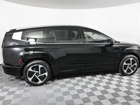 New 2026 Hyundai Ioniq 9 Calligraphy image 12