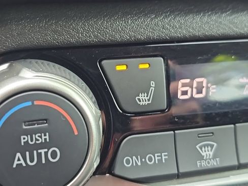 Certified 2024 Nissan Versa SR w/ Electronics Package FWD image 18