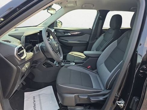New 2026 Chevrolet TrailBlazer LS w/ LS Convenience Package FWD image 9