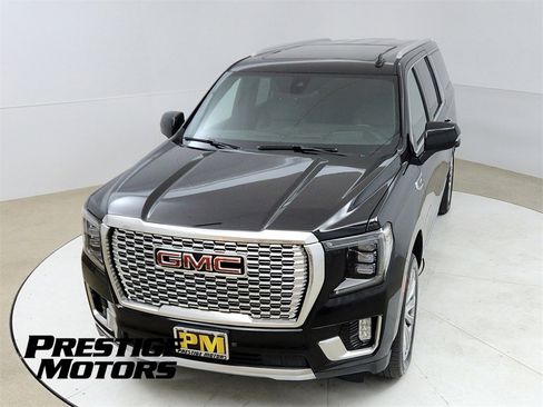 Used 2021 GMC Yukon XL Denali w/ Denali Ultimate Package image 14