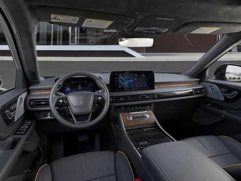 New 2026 Lincoln Aviator Black Label w/ Dynamic Handling Package AWD/4WD image 9