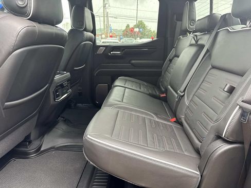 Used 2025 GMC Sierra 1500 AT4X AWD/4WD image 16