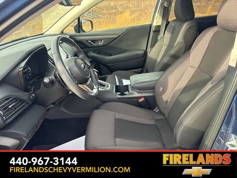 Used 2022 Subaru Outback Premium image 11