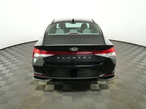 Used 2023 Hyundai Elantra SEL w/ Cargo Package FWD image 32